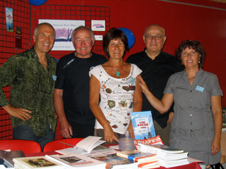 Salon International du Livre de Montagne 2011 :: De gauche à droite : Pascal Tournaire, Roland Ravanel, Christine Barbier, Georges Bogey,et Catherine Gerfaud